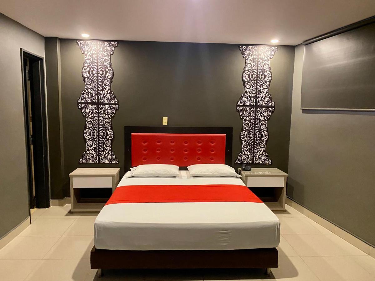 Hotel Latino מדיין מראה חיצוני תמונה