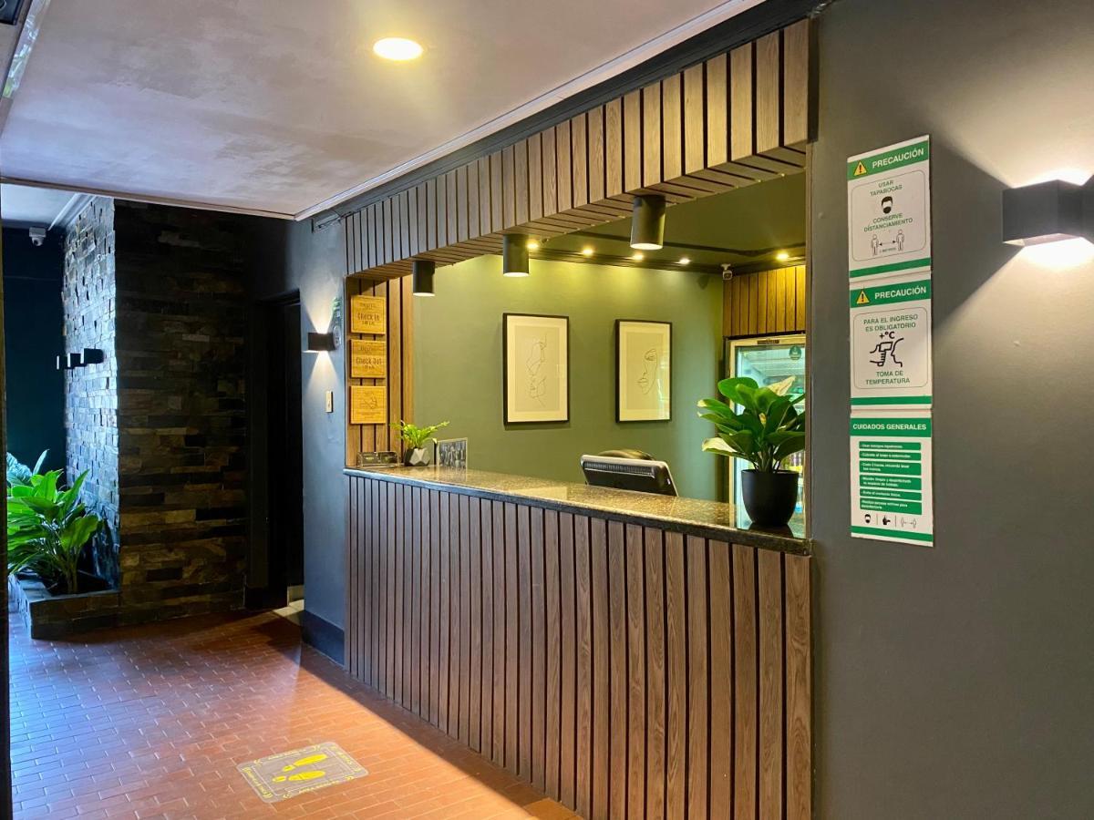 Hotel Latino מדיין מראה חיצוני תמונה