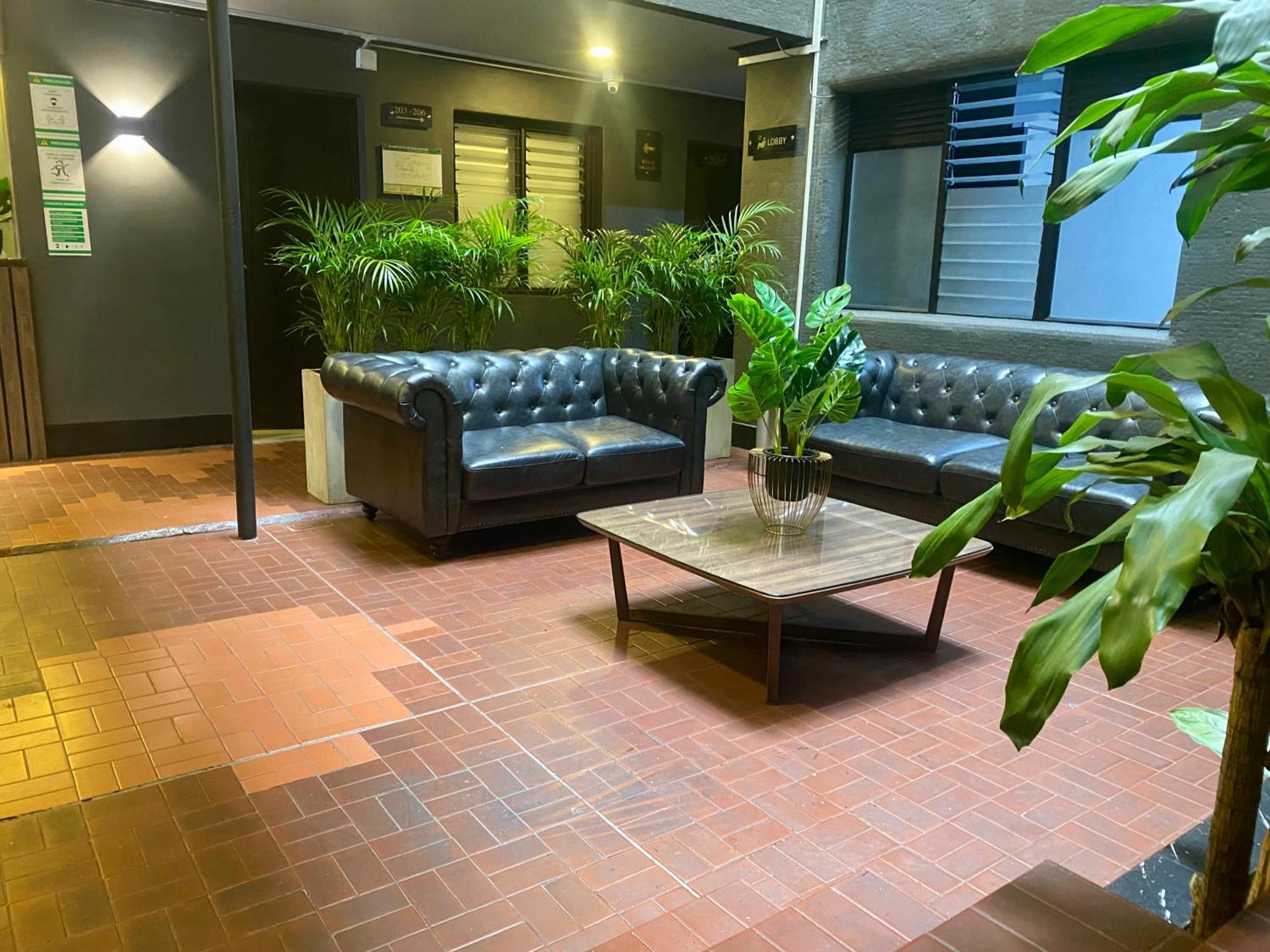 Hotel Latino מדיין מראה חיצוני תמונה