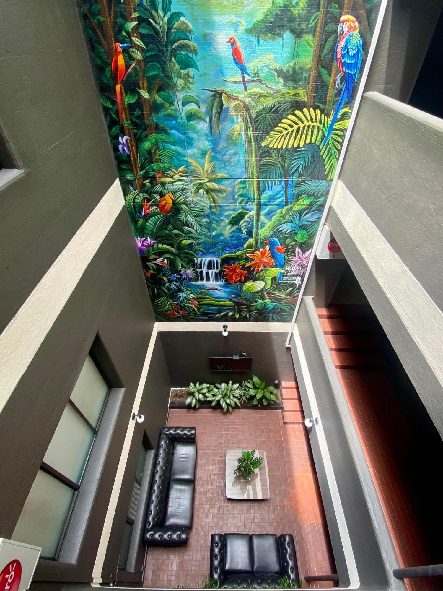 Hotel Latino מדיין מראה חיצוני תמונה